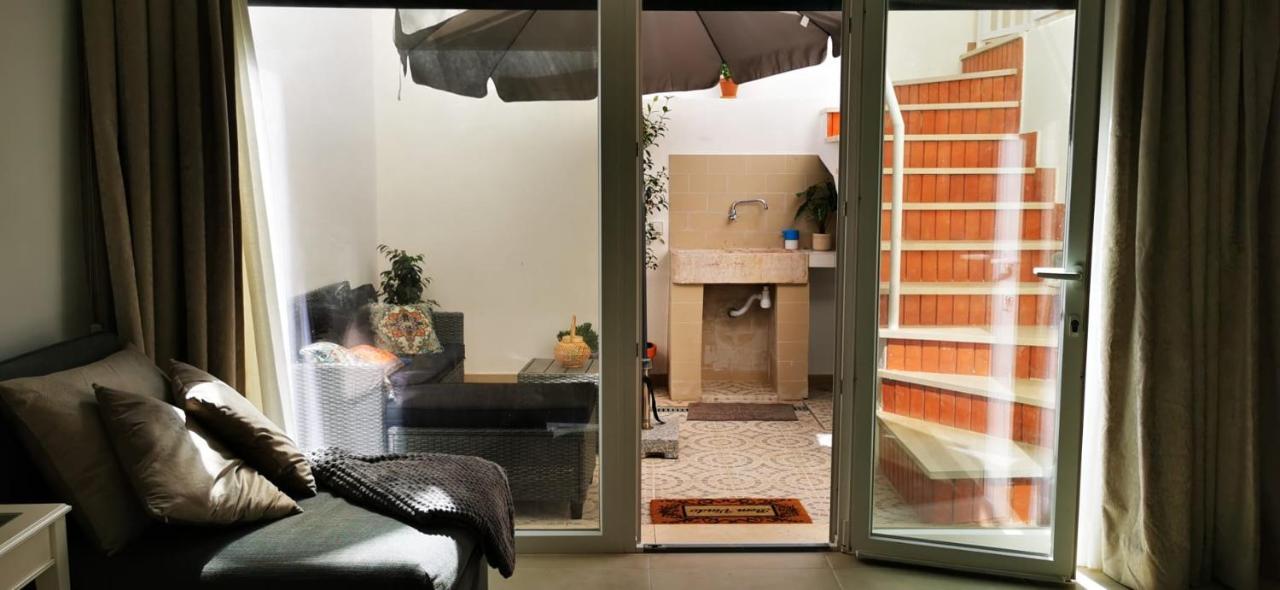 Апартаменты Quarto Duplo Com Kitchenette, Wc E Patio Privativo Корройюш Экстерьер фото